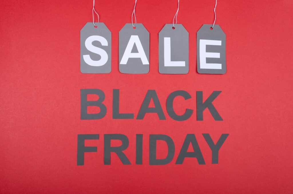 black témakörű útmutató - Fekete Péntek/Cyber Monday: kampányterv e‑kereskedőknek