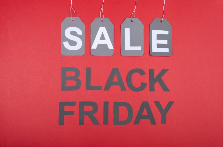 black témakörű útmutató - Fekete Péntek/Cyber Monday: kampányterv e‑kereskedőknek